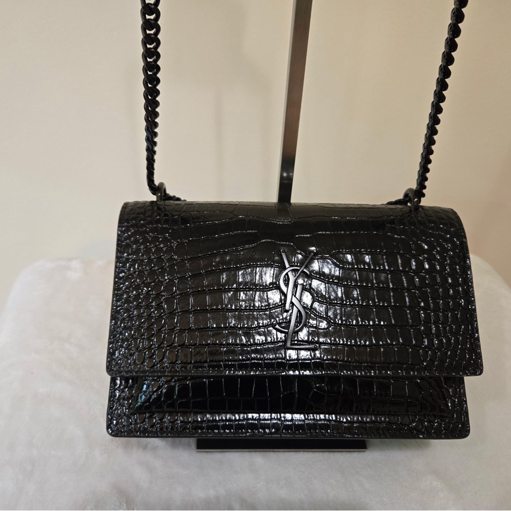 Yves Saint Laurent Black Glossy Shoulder Bag with Chain Strap - Picture 6 of 14